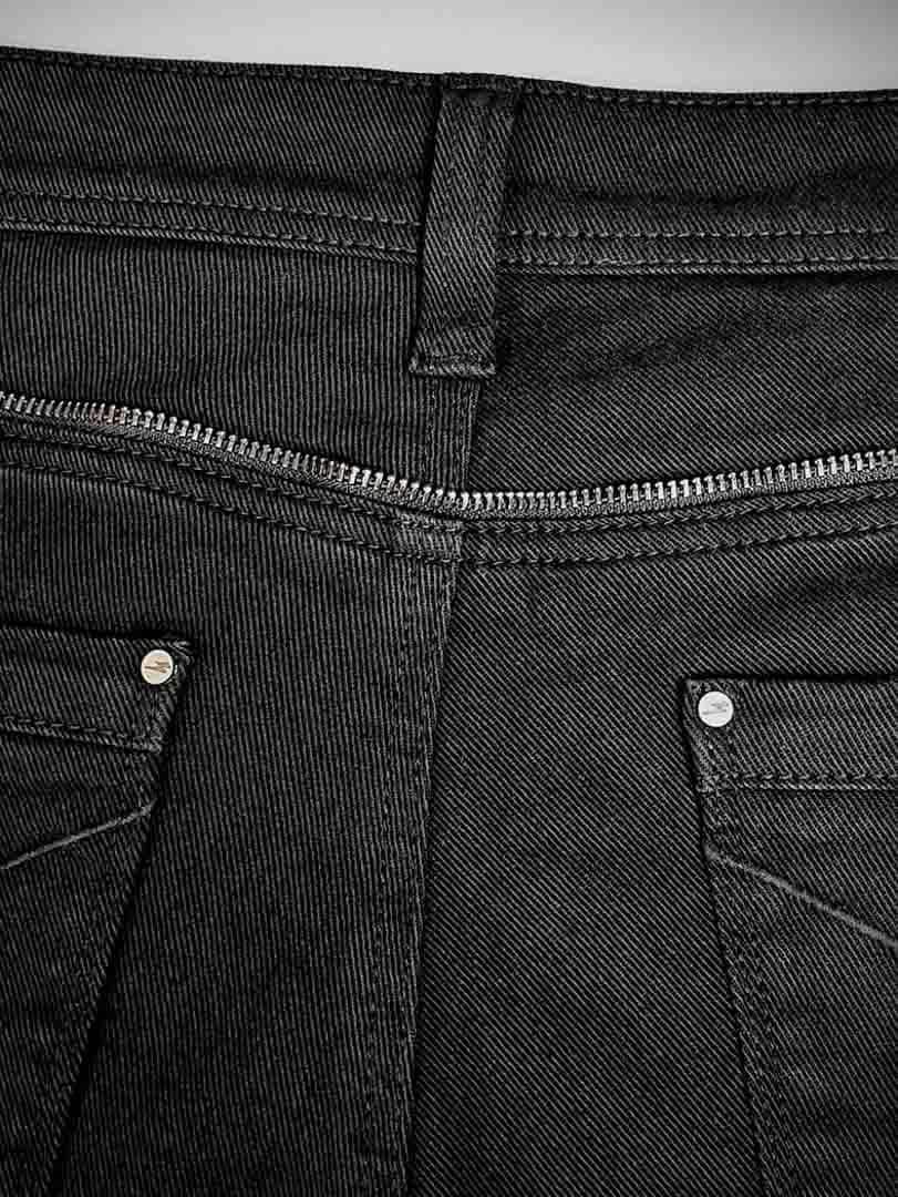 BLACK STEEL Denim Pants 6.jpg