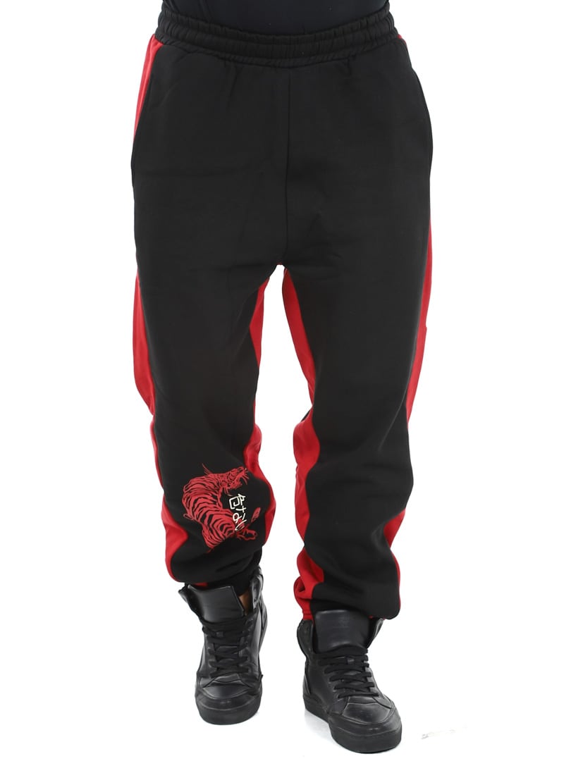 DNGRS Bold Sweatpants Black Red_4.jpg