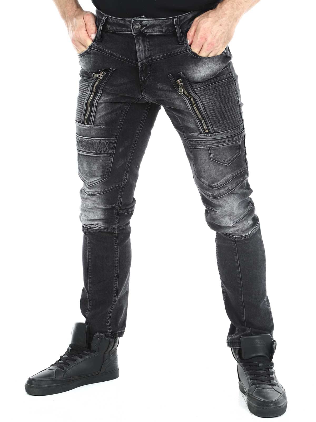 Facundo Cipo Baxx Jeans - Black_3.jpg