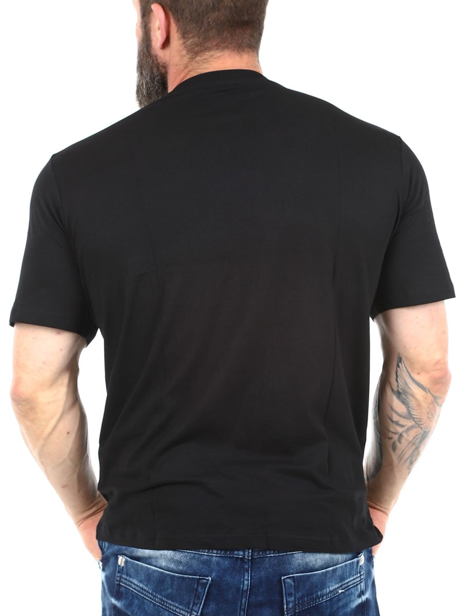 JJR Tshirt Balck_5.jpg