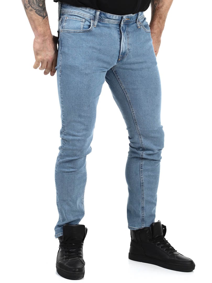 Rebel Luke Slim Jeans Lightblue_2.jpg