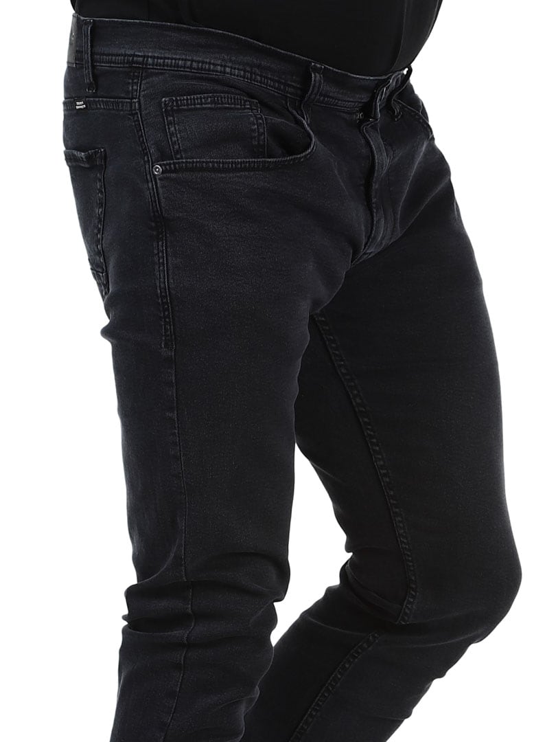 Rogue Twister Jeans - Black_6.jpg