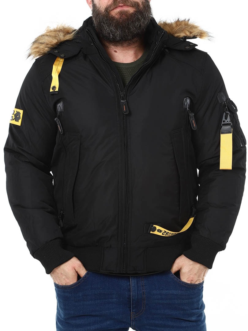 black Winterjacket with yelow details_5.jpg